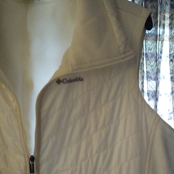 Best - Picture 2 of 3